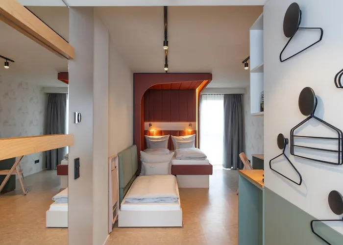 Cocoon Theresienwiese מלון 4*
