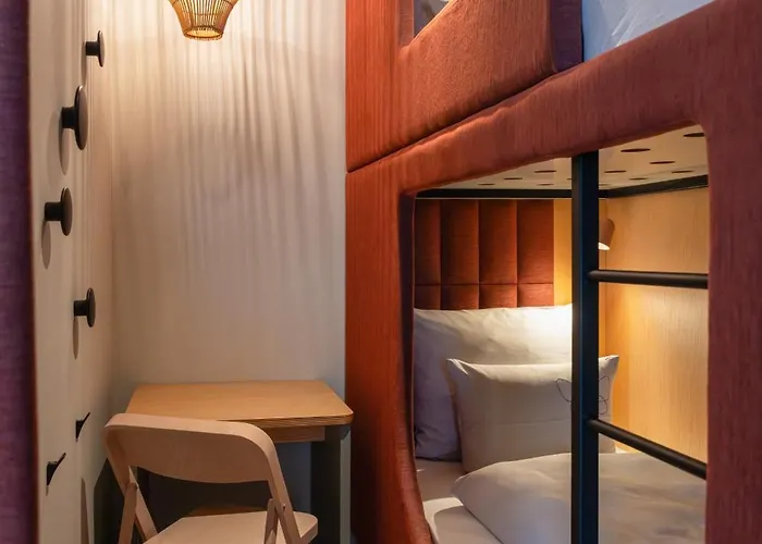 Cocoon Theresienwiese 4*