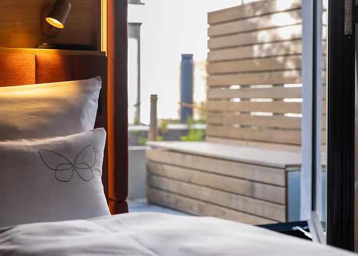 Cocoon Theresienwiese 4* מינכן