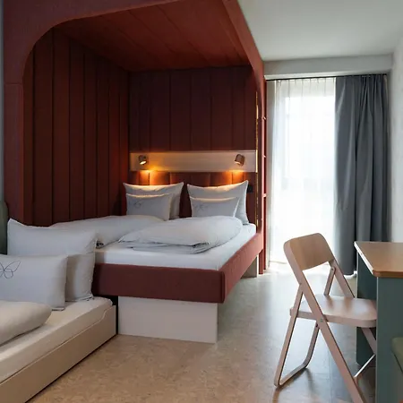 Cocoon Theresienwiese فندق 4*