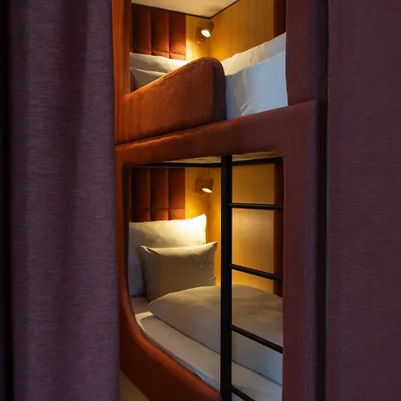 Hotel Cocoon Theresienwiese 4*