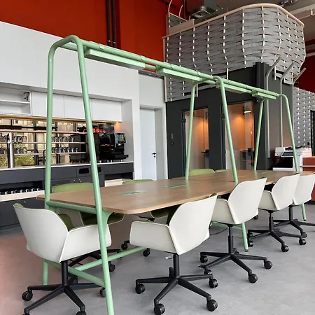 Cocoon Theresienwiese 4* Μόναχο