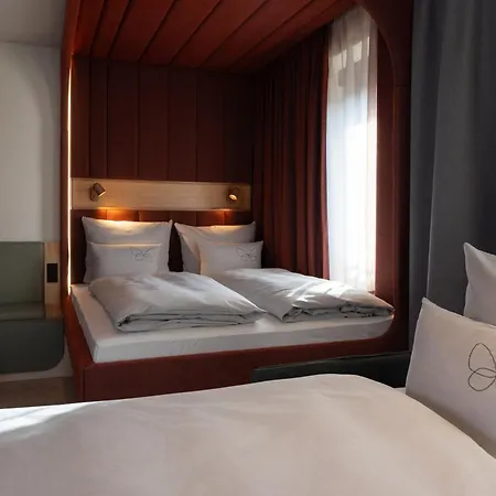 Cocoon Theresienwiese 4*