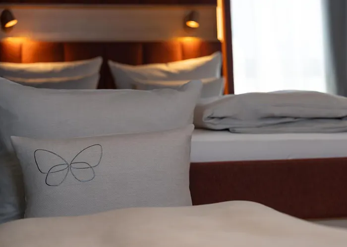 호텔 Cocoon Theresienwiese 4*