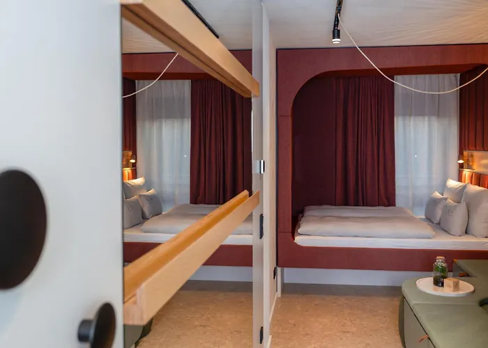 Cocoon Theresienwiese 4*