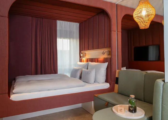 Cocoon Theresienwiese 4*