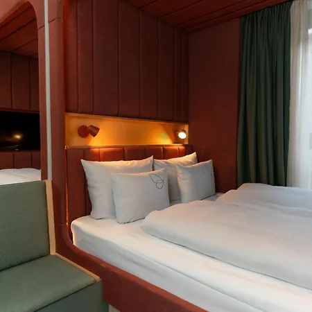 Cocoon Theresienwiese Hotel 4*